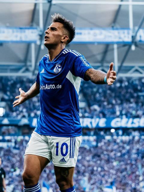 沙尔克04:同舟共济,争夺德甲状元宝座的简单介绍 沙尔克04:同舟共济,争夺德甲状元宝座的简单介绍