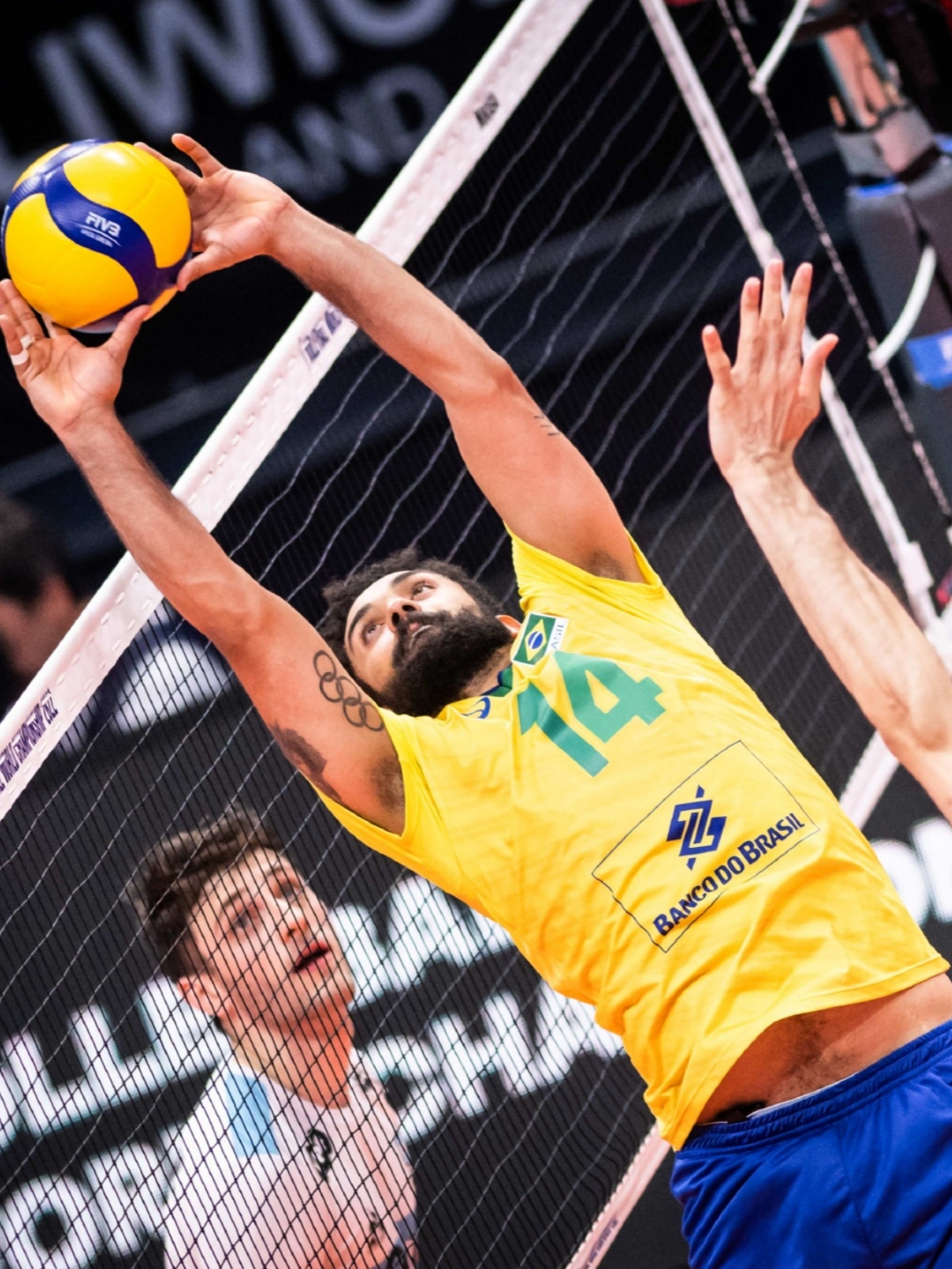 塞尔维亚大胜,比赛压倒性胜出 塞尔维亚大胜,比赛压倒性胜出