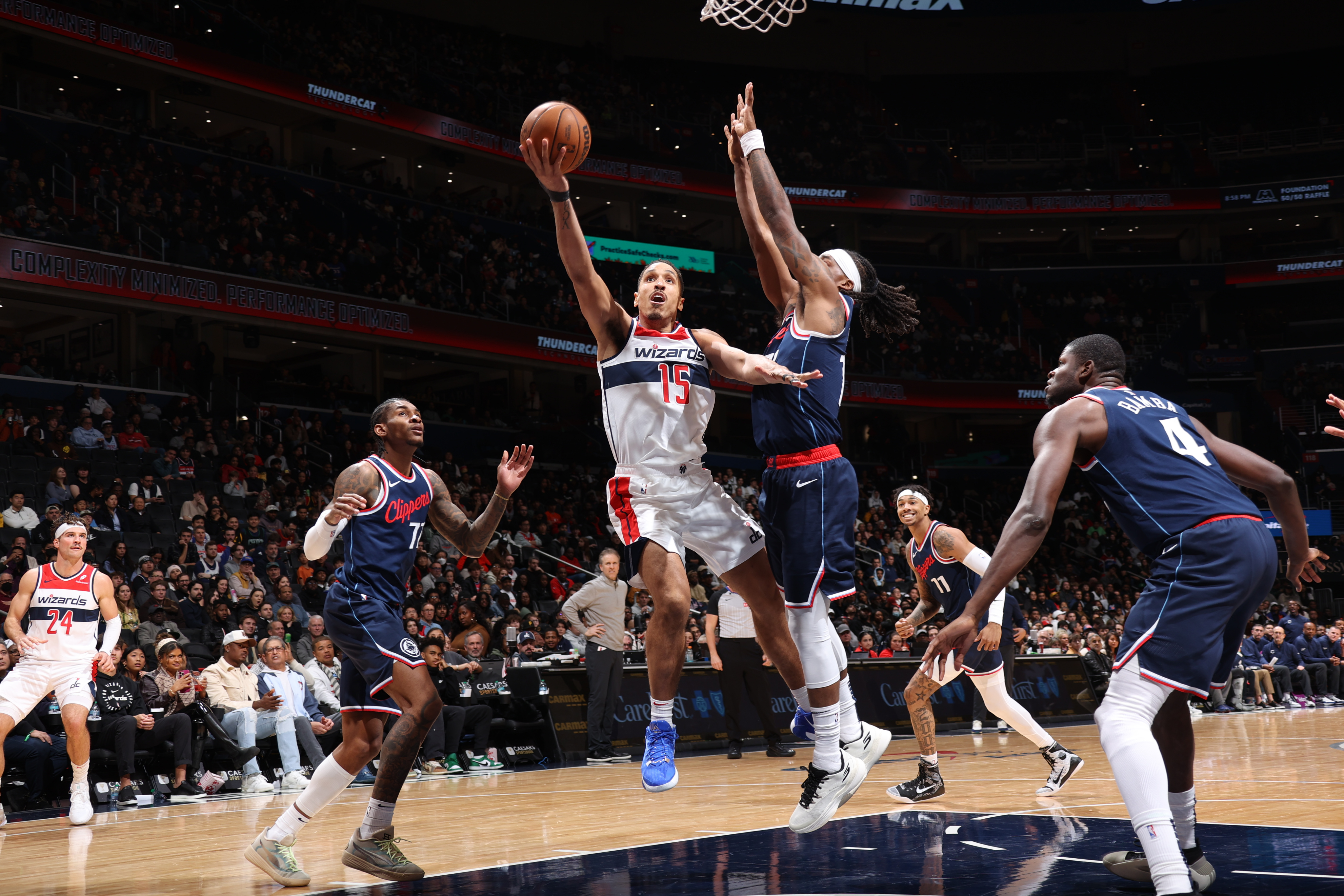 半岛体育app下载-爵士再胜奇才，米切尔再次火力全开