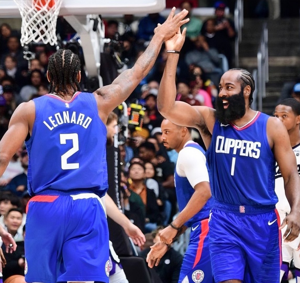 关于快船全场压制对手,西部前四位置再上升的信息 关于快船全场压制对手,西部前四位置再上升的信息