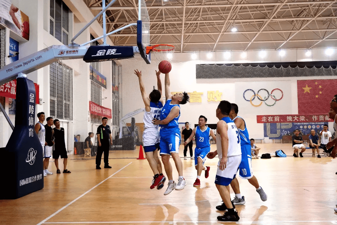 关于顶级篮球盛会即将开幕,各队备战紧张的信息 关于顶级篮球盛会即将开幕,各队备战紧张的信息