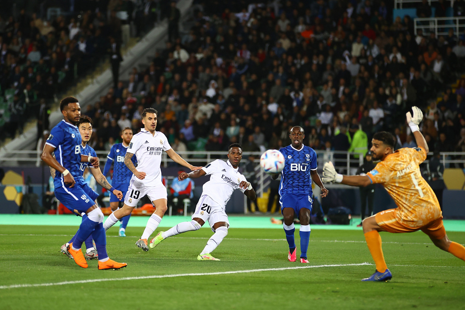 水晶宫被埃弗顿逆转,遗憾失分 水晶宫被埃弗顿逆转,遗憾失分