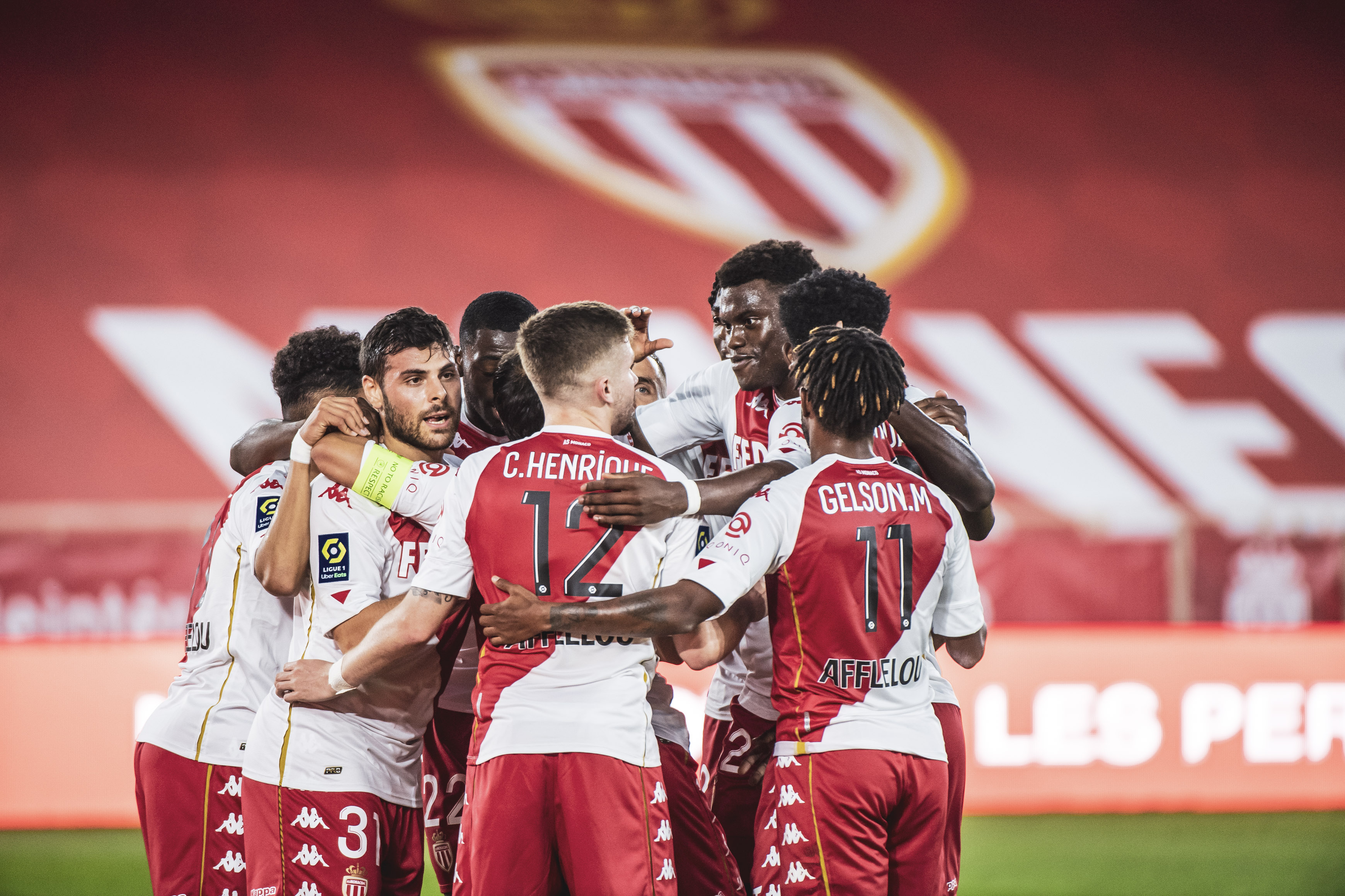 半岛体育app-波尔多在主场击败对手，取得胜利