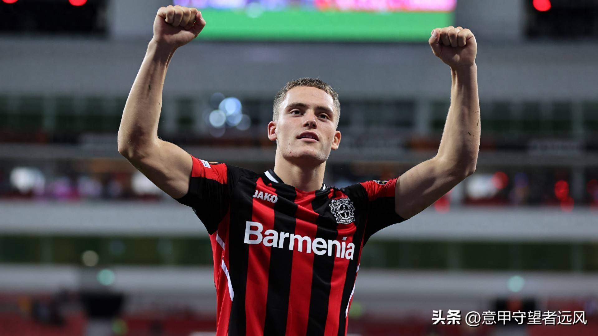 包含弗赖堡主帅赞扬球队表现,锋线进攻力量强大的词条 包含弗赖堡主帅赞扬球队表现,锋线进攻力量强大的词条