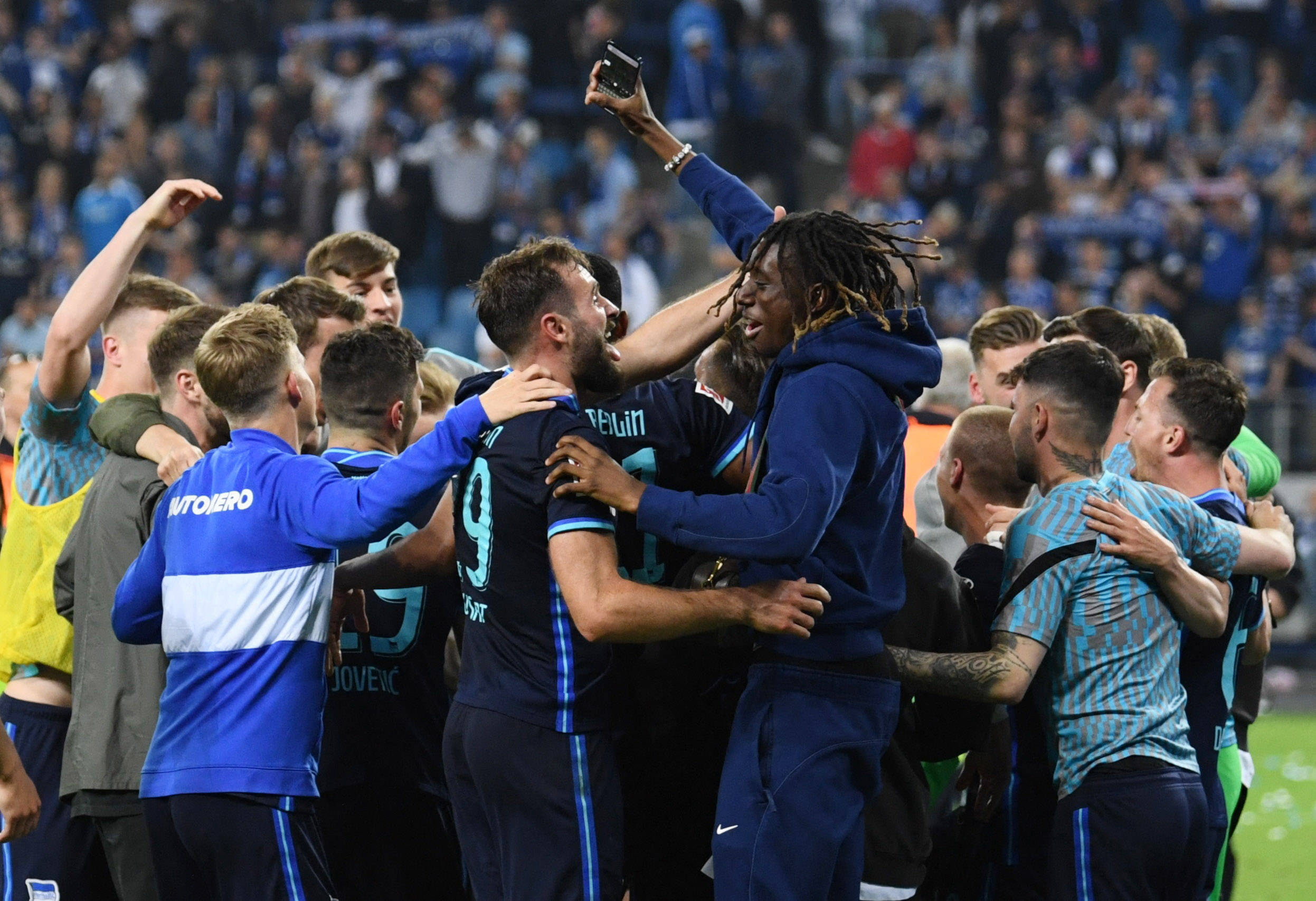 包含云达不莱梅轻松战胜柏林赫塔,取得德甲比赛胜利的词条 包含云达不莱梅轻松战胜柏林赫塔,取得德甲比赛胜利的词条