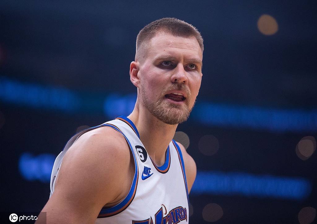 半岛体育竞技-灰熊客场大胜奇才，士气大振向前迈进的简单介绍